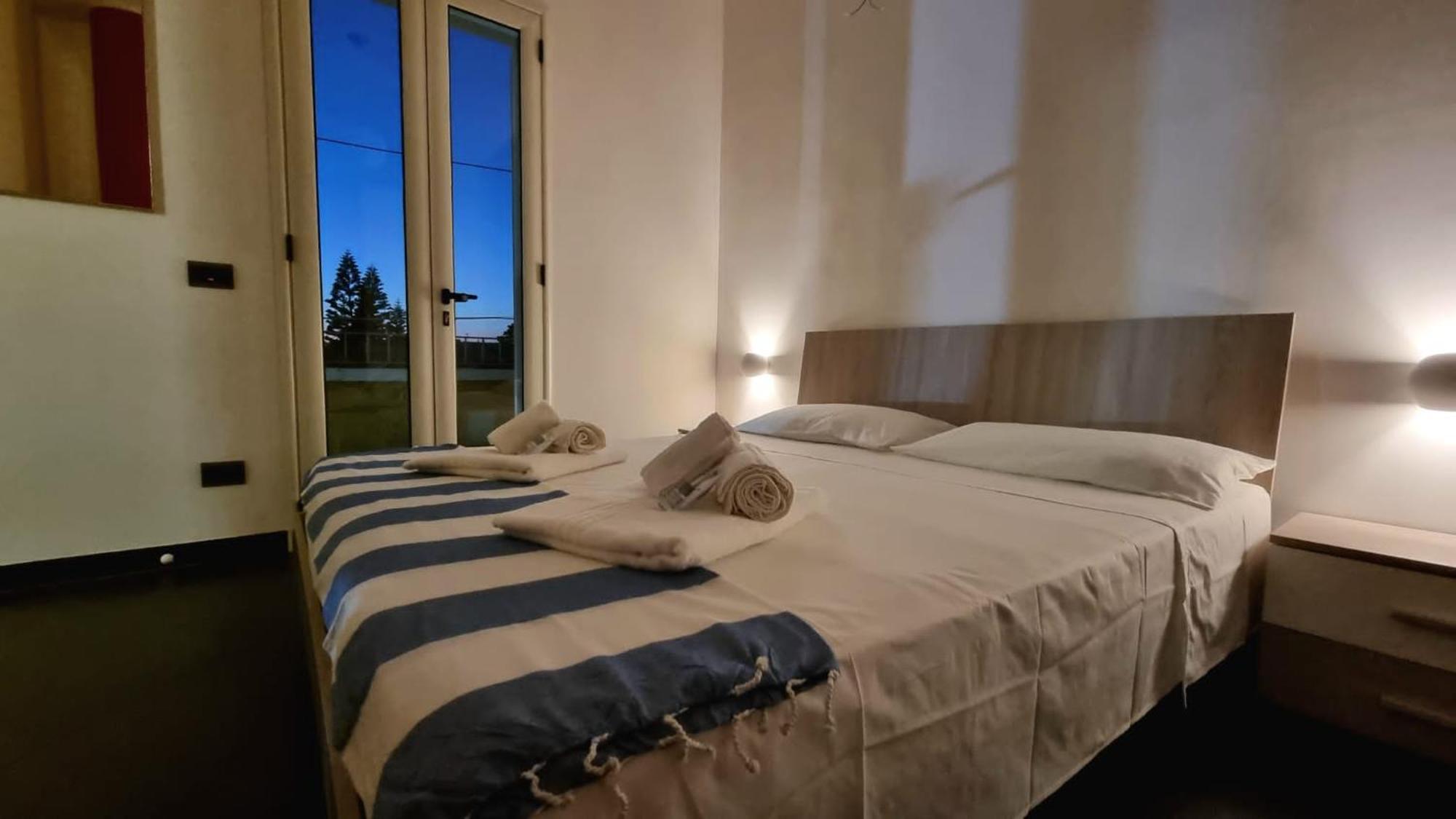 La Suite Di Poseidone Torre Specchia Ruggeri Eksteriør billede